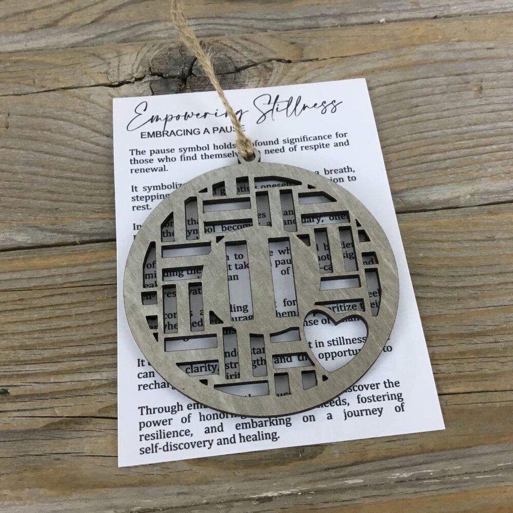 Pause Story Card Ornament - Embracing a Pause - Empowering Stillness
